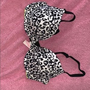 Victoria secret pink bra